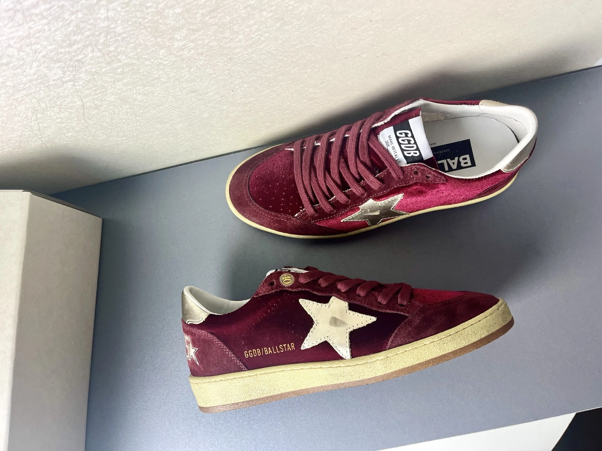 OOBB-- 6642 GWF00117.F007476.40533 Deluxe Brand Ball-STAR cowhide item:E-X018I2315